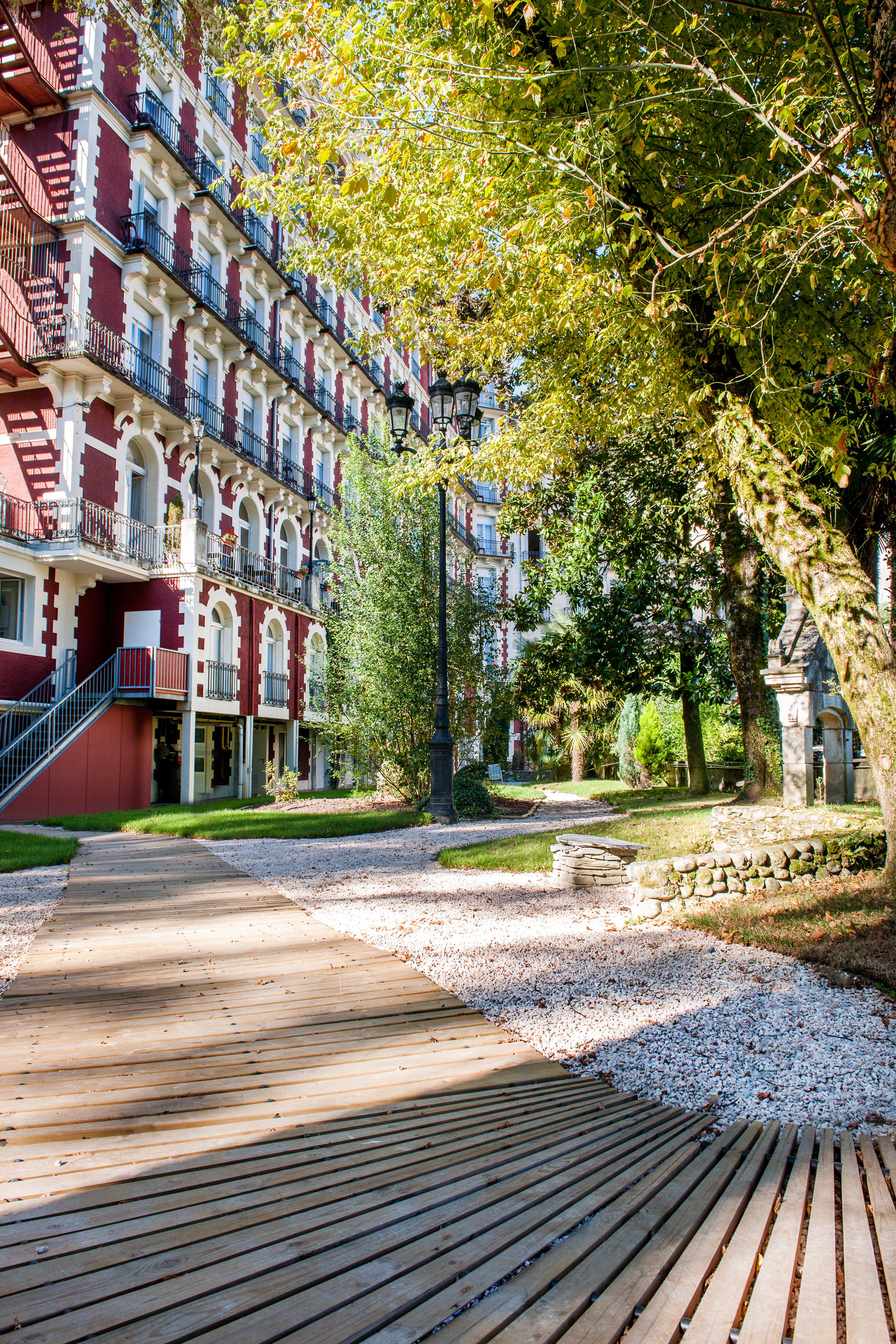 Grand Hotel Gallia & Londres Spa Nuxe Lourdes Zewnętrze zdjęcie